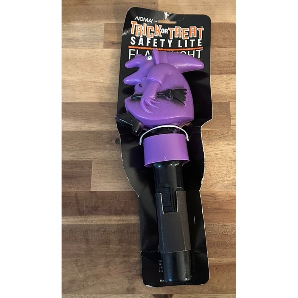 Vintage  1989 Wanda The Witch NOMA Safety Trick Or Treat Halloween Flashlight‎